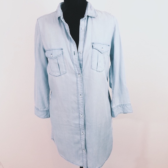 H&M Dresses & Skirts - H&M • Chambray Dress